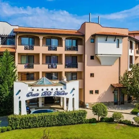 Oasis Del Mare Front 度假村 洛泽内茨