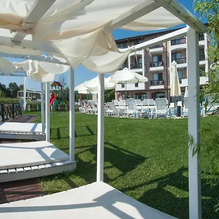 度假村 Oasis Del Mare Front