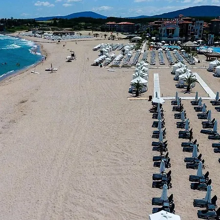 Oasis Del Mare Front Курортный комплекс